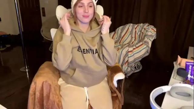 Thumbnail 2, richhousewives's Stream at Chaturbate, 2 months ago