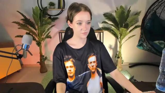 Image 8 of rickisanchez Stream on Chaturbate on 13 months ago