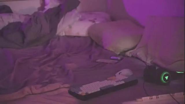 Image 6 of rickisanchez Stream on Chaturbate on 25 days ago