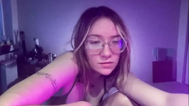 Image 8 of rickisanchez Stream on Chaturbate on 4 months ago