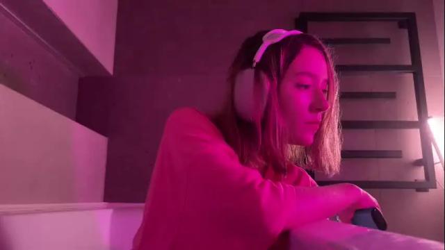 Image 6 of rickisanchez Stream on Chaturbate on 3 months ago