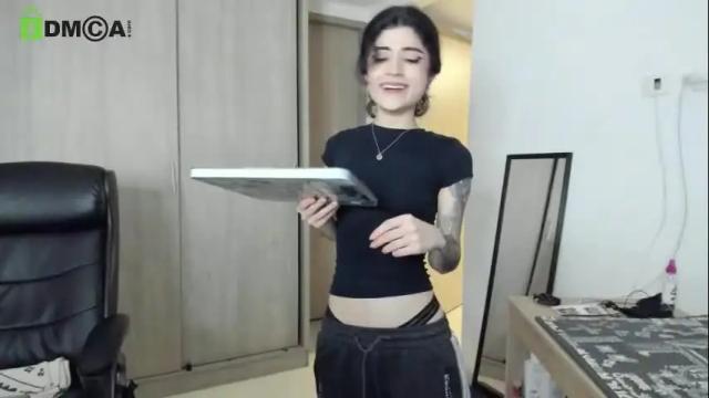 Image 3 of rickydicot_13 Stream on Chaturbate on 2 months ago