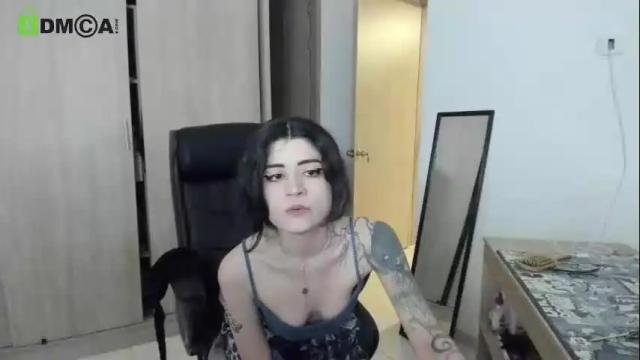 Image 3 of rickydicot_13 Stream on Chaturbate on 1 month ago