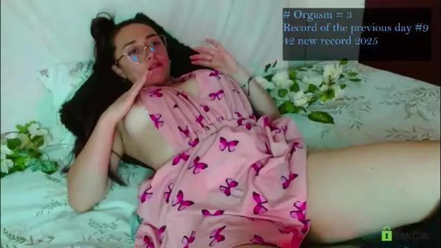 Image 11 of ricocandy Stream on Chaturbate on 3 days ago