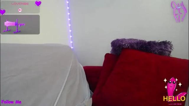 Image 3 of ricura_mily Stream on Chaturbate on 2 months ago