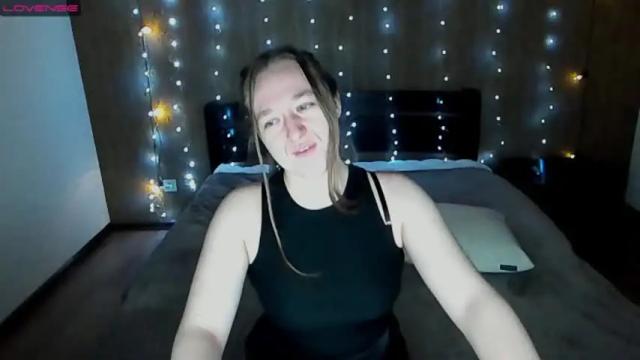 Thumbnail 1, riddlebabyice's Stream at Chaturbate, 21 months ago