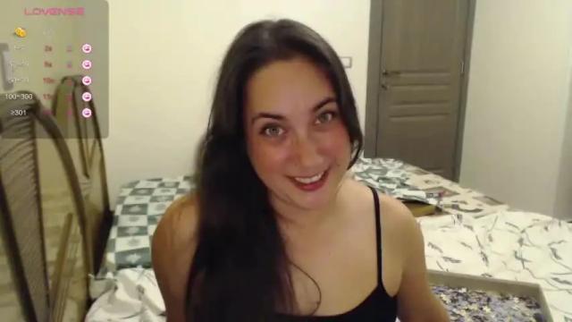 Image 6 of ridingeve Stream on Chaturbate on 17 months ago
