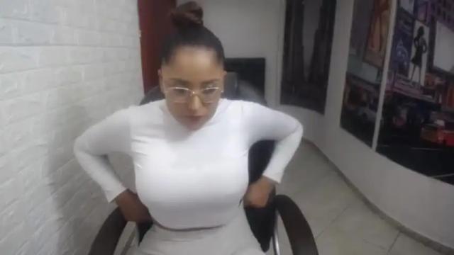 Image 7 of rihanna_kim Stream on Chaturbate on 20 months ago