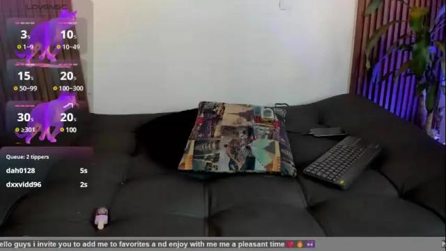 Image 10 of rihannagil Stream on Chaturbate on 1 month ago