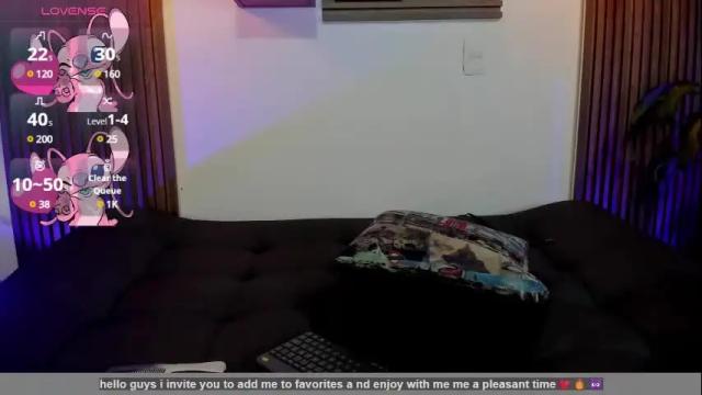 Image 2 of rihannagil Stream on Chaturbate on 1 month ago