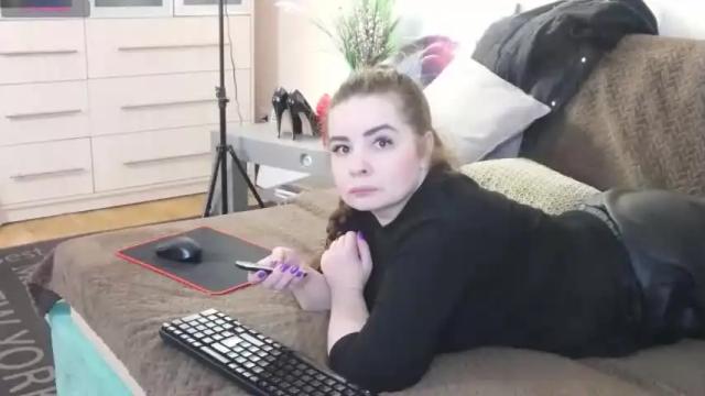 Image 10 of riisea Stream on Chaturbate on 14 months ago