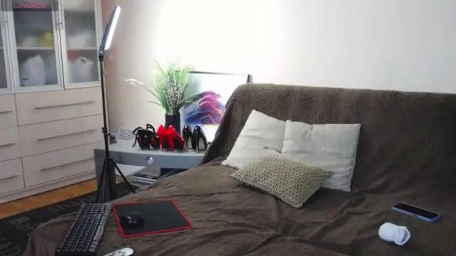 Image 8 of riisea Stream on Chaturbate on 14 months ago