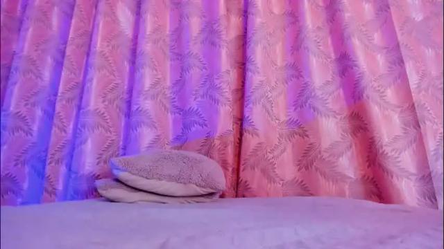 Image 10 of riley_bensongh Stream on Chaturbate on 20 days ago