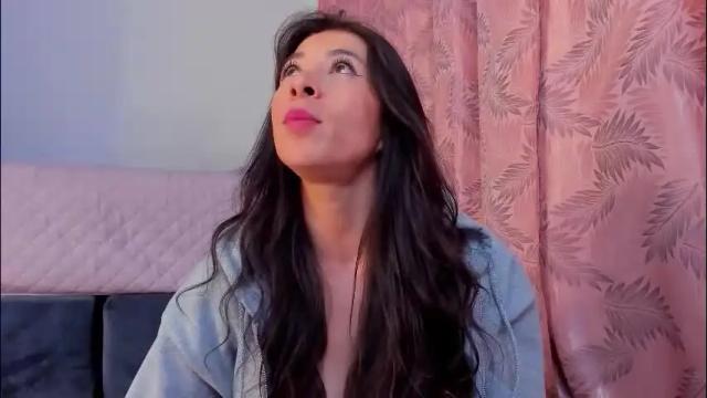 Image 3 of riley_bensongh Stream on Chaturbate on 1 day ago