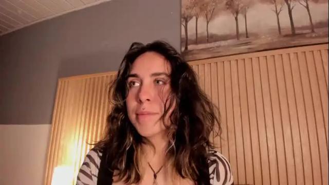 Thumbnail 3, riley_colors's Stream at Chaturbate, 3 months ago