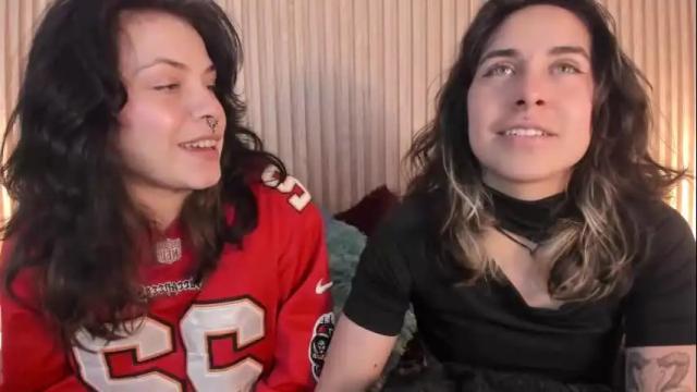Image 7 of riley_colors Stream on Chaturbate on 3 months ago