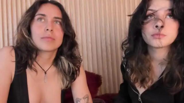 Image 7 of riley_colors Stream on Chaturbate on 3 months ago