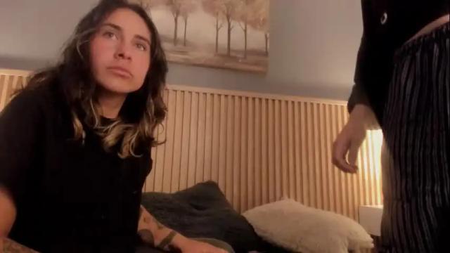 Image 11 of riley_colors Stream on Chaturbate on 3 months ago