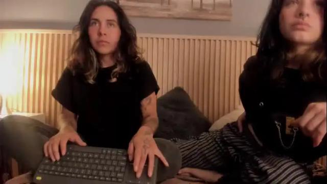 Thumbnail 2, riley_colors's Stream at Chaturbate, 3 months ago
