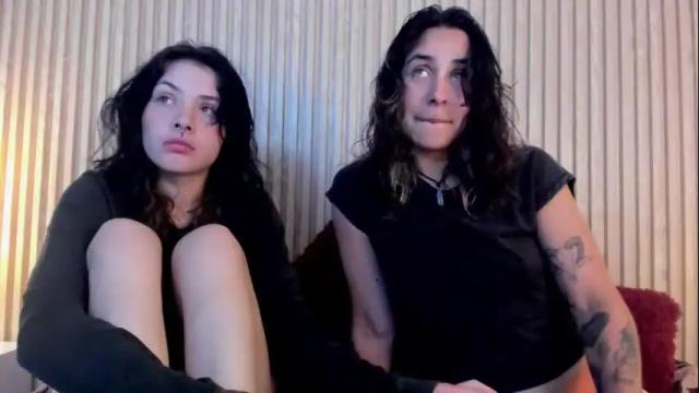 Image 6 of riley_colors Stream on Chaturbate on 3 months ago