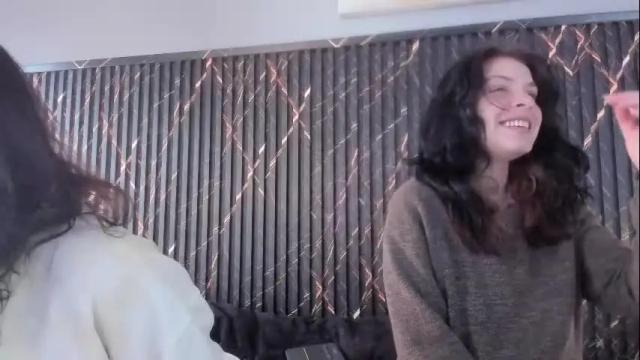 Thumbnail 2, riley_colors's Stream at Chaturbate, 2 months ago