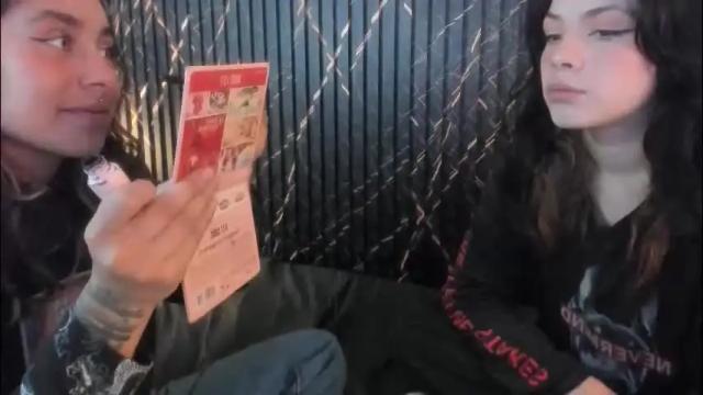 Thumbnail 2, riley_colors's Stream at Chaturbate, 1 month ago