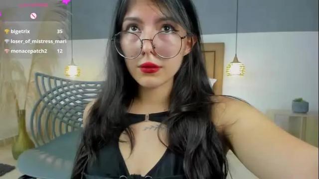 Image 12 of riley_sierra Stream on Chaturbate on 1 month ago