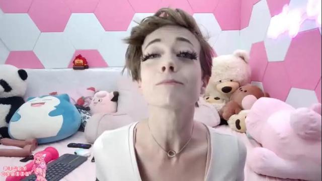 Image 11 of rileycyriis Stream on Chaturbate on 1 month ago