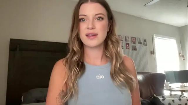 Image 10 of rileydepp Stream on Chaturbate on 4 months ago