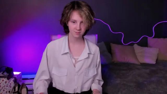 Image 12 of rina_dee Stream on Chaturbate on 15 months ago