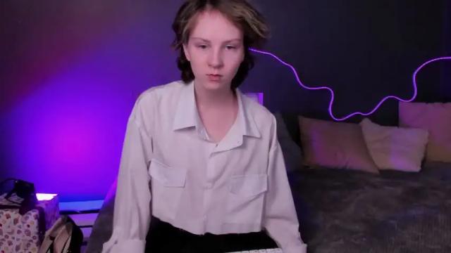 Image 7 of rina_dee Stream on Chaturbate on 15 months ago