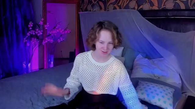 Image 8 of rina_dee Stream on Chaturbate on 15 months ago