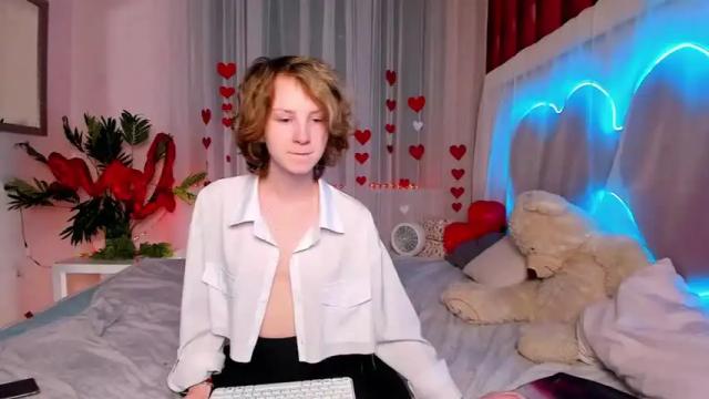 Image 11 of rina_dee Stream on Chaturbate on 15 months ago