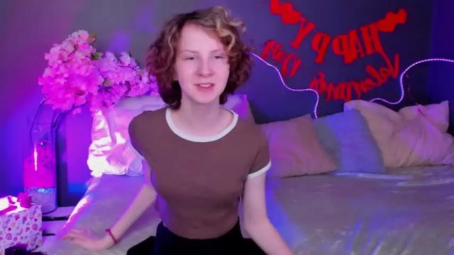 Image 11 of rina_dee Stream on Chaturbate on 15 months ago