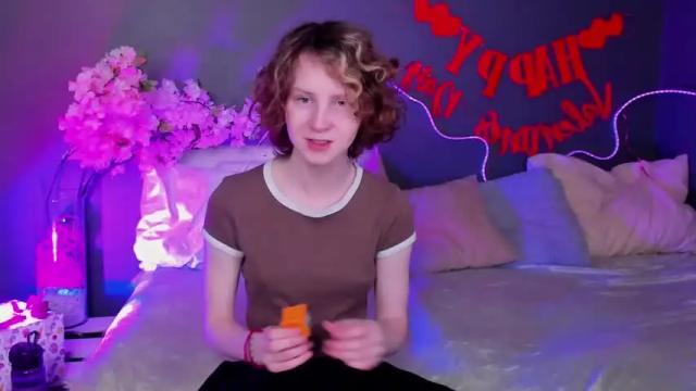 Image 2 of rina_dee Stream on Chaturbate on 15 months ago