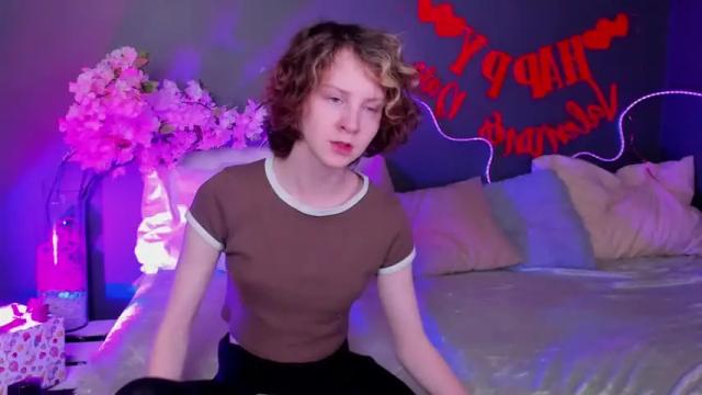Image 7 of rina_dee Stream on Chaturbate on 15 months ago