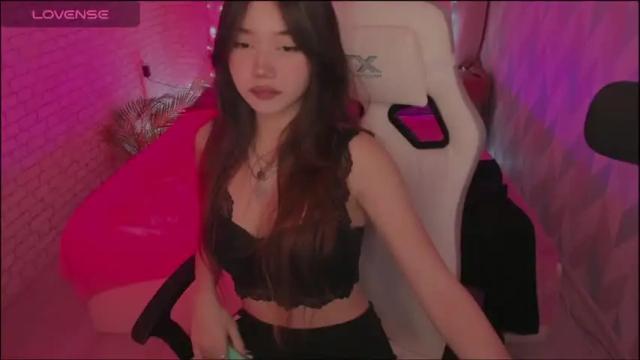 Image 2 of rinabrin Stream on Chaturbate on 22 months ago