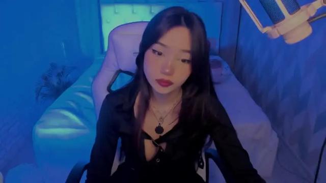 Image 10 of rinabrin Stream on Chaturbate on 20 months ago