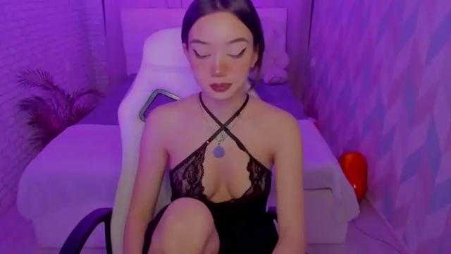 Image 4 of rinabrin Stream on Chaturbate on 19 months ago