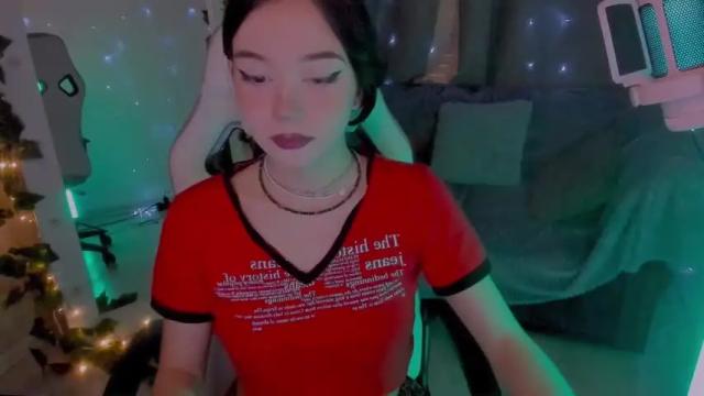 Image 2 of rinabrin Stream on Chaturbate on 19 months ago