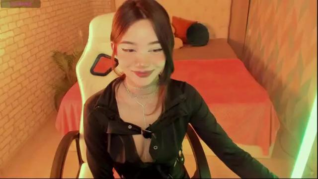 Image 8 of rinabrin Stream on Chaturbate on 19 months ago