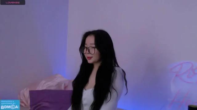 Image 3 of rinakichu Stream on Chaturbate on 15 months ago