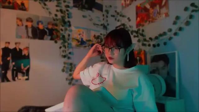 Image 12 of rini_miu Stream on Chaturbate on 19 months ago