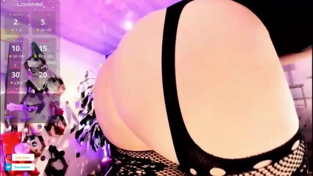 Image 2 of riosjackelin Stream on Chaturbate on 2 months ago