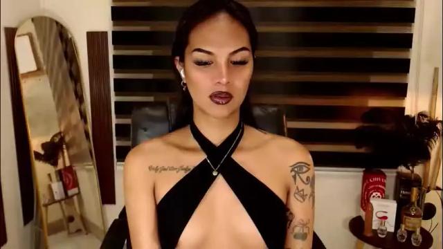 Image 4 of ririmoorets Stream on Chaturbate on 10 days ago