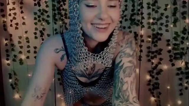 Image 3 of risha_laass Stream on Chaturbate on 2 months ago