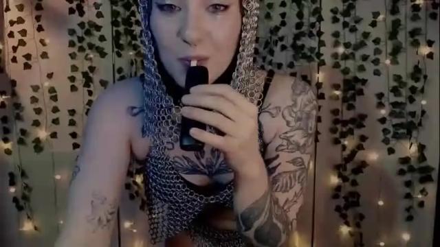 Image 7 of risha_laass Stream on Chaturbate on 2 months ago