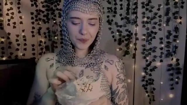Image 12 of risha_laass Stream on Chaturbate on 2 months ago