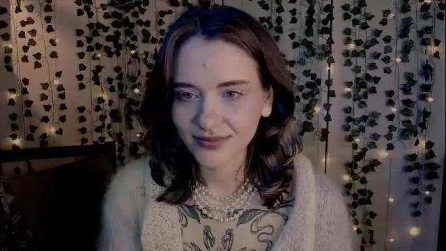 Image 3 of risha_laass Stream on Chaturbate on 2 months ago