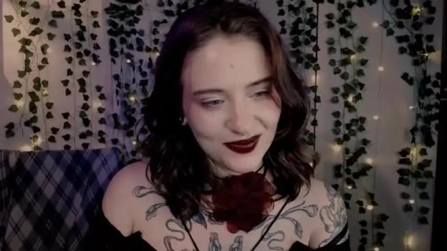 Image 2 of risha_laass Stream on Chaturbate on 2 months ago